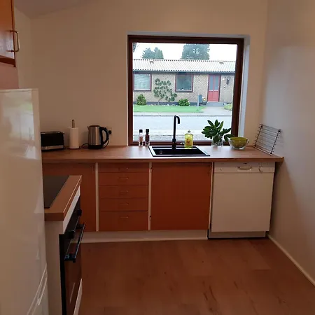 In - 500 M From Legohouse Apartamento *